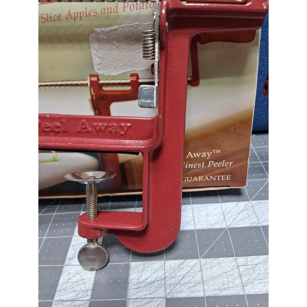 Back to‎ Basics Peel Away Apple Potato Peeler Red Cast Iron Clamp On A501